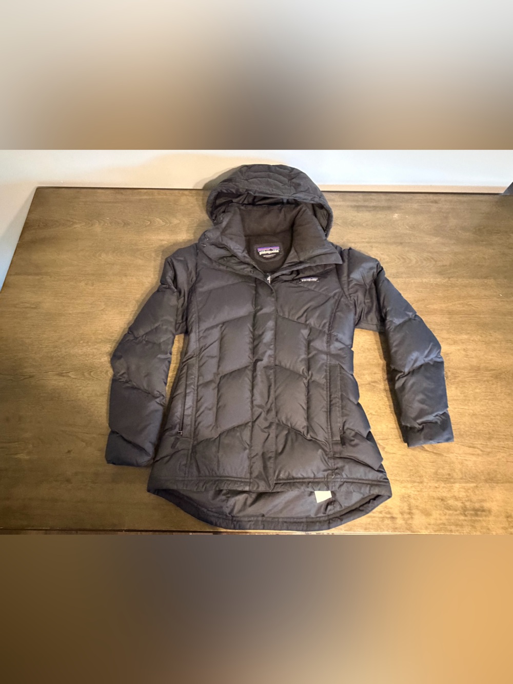 Patagonia Down With It Insulated Full Zip Hooded Jacket Size XS Black EUC